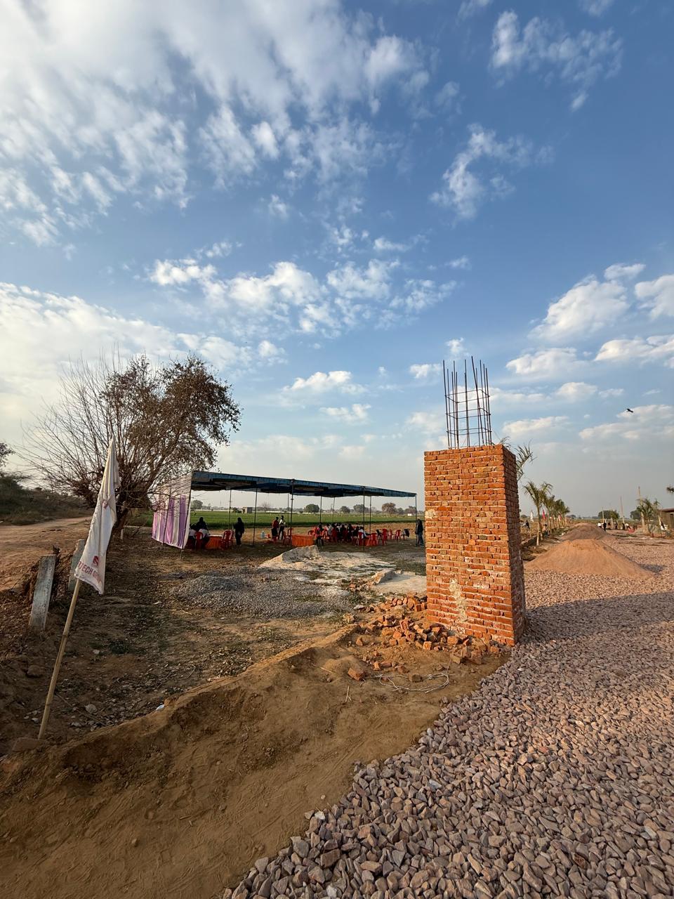 Industrial Land Near Yamuna Expressway